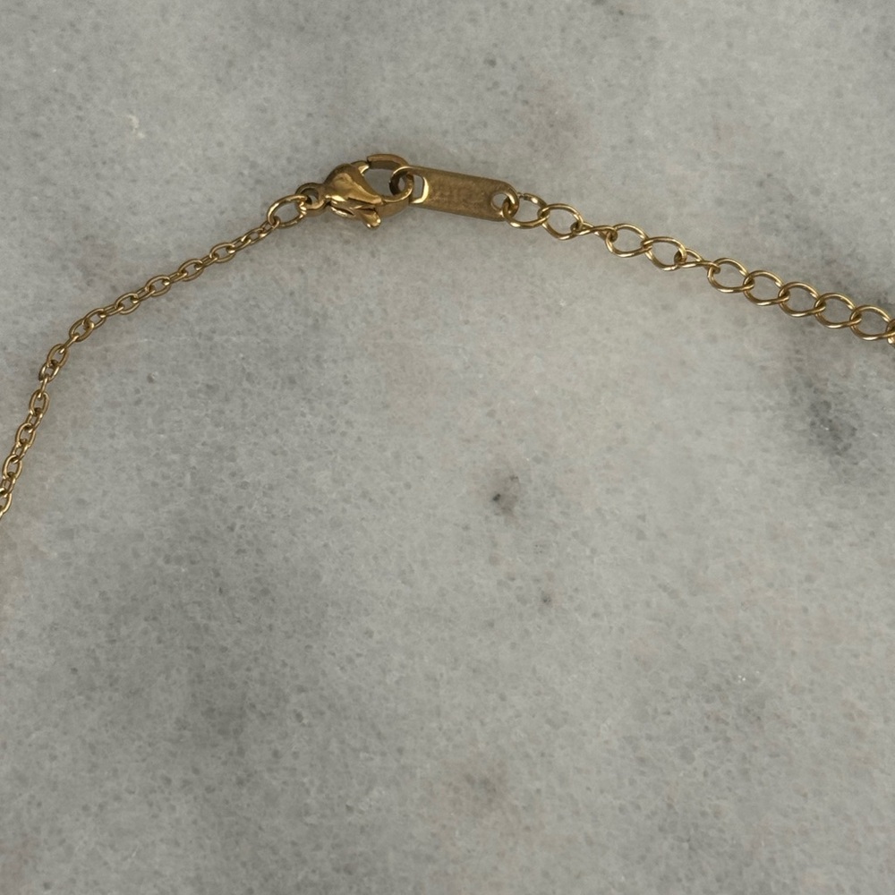 Gold Vintage Style Star Burst Pendant Necklace Brand New - Picture 4 of 7